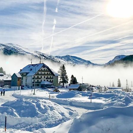 Familien- Und Jugendgaestehaus Schoenfeld Thomatal ภายนอก รูปภาพ